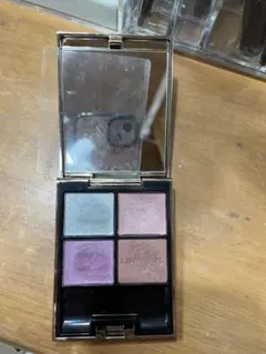 Item thumbnail for item a4ae4686-6bfe-4e4f-98b5-51b6b7b1d4b2