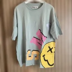 SMILEY FACE グラフィックTシャツのサムネイル