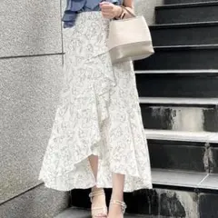 dazzlin オーバーフリルフレアスカートのサムネイル