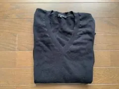 23区　カシミヤセーター　Vネック　黒色