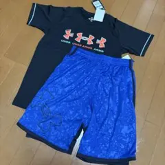 アンダーアーマーバスケ半袖シャツ　ハーフパンツ　YXL160