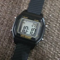 デジタルウォッチ