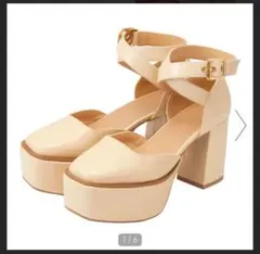 GU ジーユー　アンクルストラップパンプス　厚底