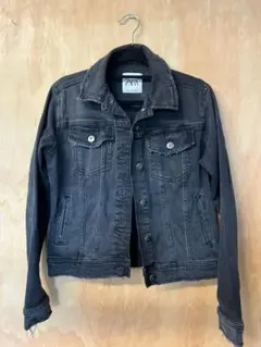 ZARA ブラック デニムジャケット XSのサムネイル