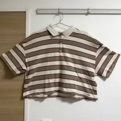Hollister ボーダー ポロシャツ 半袖 クロップド丈のサムネイル