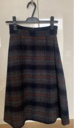 ナチュラルビューティーベーシック　スカート　XS