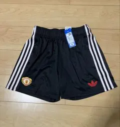adidas マンチェスター・ユナイテッド ストーンローゼズ ショートパンツ adidas マンチェスター・ユナイテッド ストーンローゼズ ショート