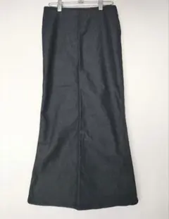 H&M ダークデニム フレアスカート Sサイズのサムネイル