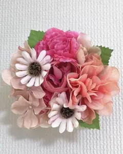 フラワーアレンジメント　フレームアレンジメント　ピンク　造花　母の日