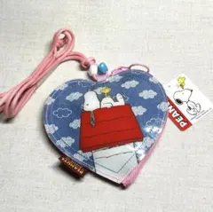 ハート　スヌーピーコインケースポーチ首掛け斜め掛け　新品未使用　匿名配送