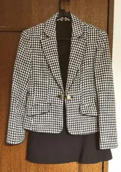 Item thumbnail for item c6e68ce6-ab6b-4b79-bc37-59f4ee4d05b3