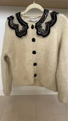 【ZARA】ビーズ装飾付きニットカーディガン