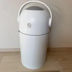 ピジョン ステール おむつゴミ箱 防臭 人気のサムネイル