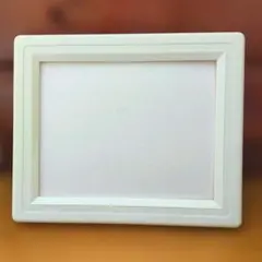 フォトフレーム　壁掛け　プラスチック製　フジカラー