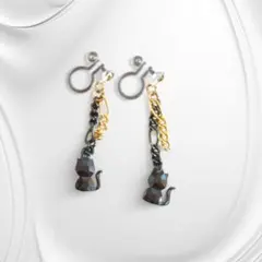 ハンドメイド 猫イヤリング
