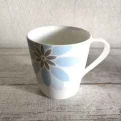 マグカップ　NARUMI