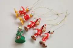 ディズニー　クリスマスチョコエッグ　おもちゃ