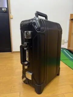 ゼロハリバートン　スーツケースのサムネイル