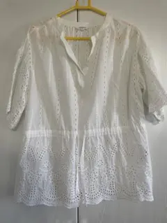 PLST. 刺繍入りホワイトコットン半袖シャツ