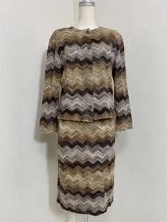 【極美品】MISSONI ジグザグ ノーカラー スカートスーツ