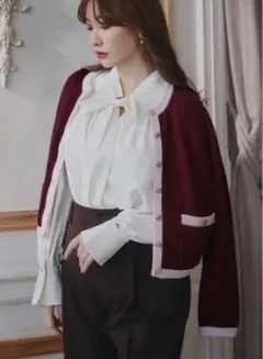 Herlipto Bow-Tie Twill Blouse ecru Mサイズのサムネイル