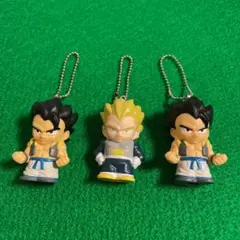 ドラゴンボール キーホルダー　フィギュア  3点