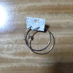 ポンポン付きフープピアスセット