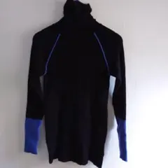 バイカラーニット