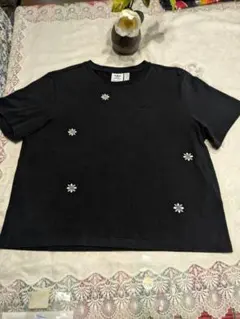 アディダス　adidas　半袖Tシャツ　レディース　　ティシャツのサムネイル