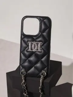 ダーリッチ ブラックキルティングiPhoneケース iPhone14