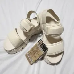 新品 23 ノースフェイス ホワイトレーベル サンダル 韓国 - メルカリ