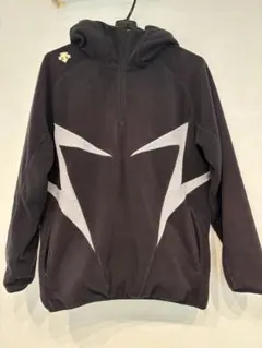DESCENTE フード付きジャケット Mサイズ 黒