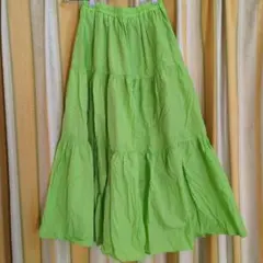 フレアスカート 明るいグリーン ティアード