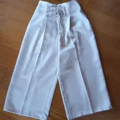 신품 미사용 エルベンスドゥ パンツ M~Ｌ