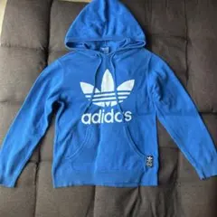 adidas フード付きニットのサムネイル
