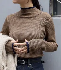 ブラウン ハイネック リブニット FREE 肌触良