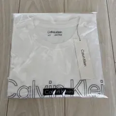 【新品】Calvin Klein カルバンクライン　Tシャツ　Ｓサイズ