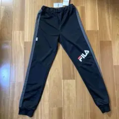 キッズ　長ズボン　ズボン　ジャージ　フィラ　150㎝