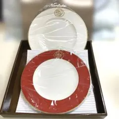 新品 ノリタケ エイダンゴールド 24.5cm プレート ペア レッド ホワイトのサムネイル