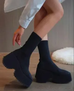 SHEIN 厚底ソックスブーツ ブラック