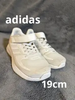 ☆adidas☆19cm キッズスニーカー☆値下げ中☆