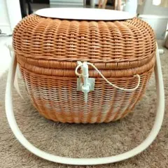 Item thumbnail for item 45d69a4d-c396-4523-8d75-33373adf80ed