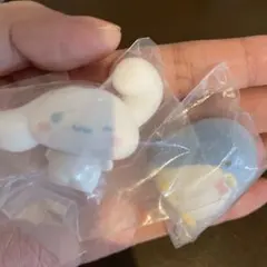 サンリオキャラクターズ ふわふわフロッキードール2 シナモロール　タキシードサム