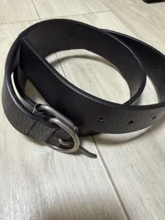 Thin buckle belt M arts&science 牛革 - メルカリ