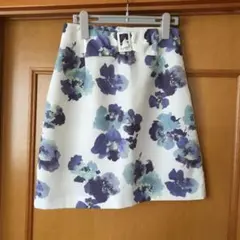 Astoria odier  花柄タイトスカートのサムネイル