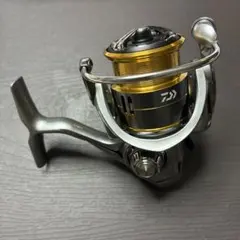 新品未使用】ダイワ 26クロスファイア LT2000S - メルカリ