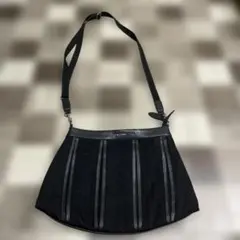 Les sacs Adam ブラックショルダーバッグ　美品　コンパクトショルダーのサムネイル
