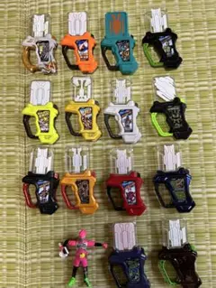 仮面ライダーDXエグゼイド変身ベルト&ガシャットセット中古品まとめ売り