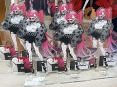 2026年最新】バーヴァンシー アクリルスタンドの人気アイテム - メルカリ