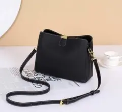 ❤︎ショルダーバッグ ❤︎本革 斜め 3way ハンド　ショルダー ☆ブラック☆